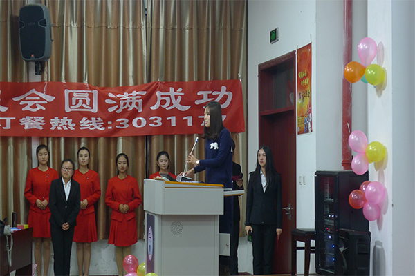 kaiyuncom官方网站举办“明德砺志,向梦起航”军训汇报会 kaiyuncom官方网站举办“明德砺志,向梦起航”军训汇报会