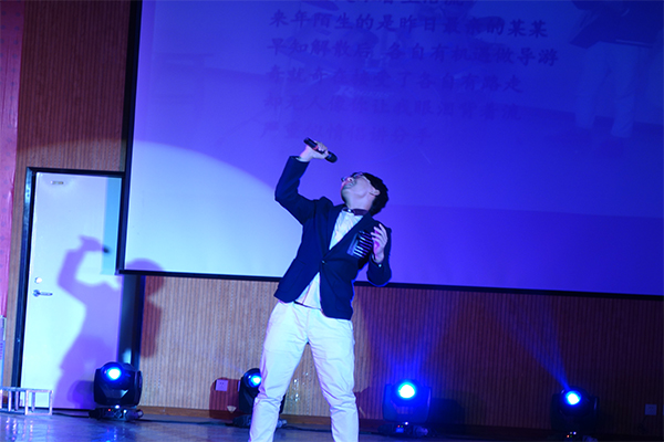 kaiyuncom官方网站举行2016级新生开学典礼暨迎新晚会 kaiyuncom官方网站举行2016级新生开学典礼暨迎新晚会